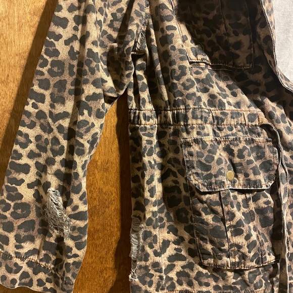Leopard jacket - Picture 2 of 6